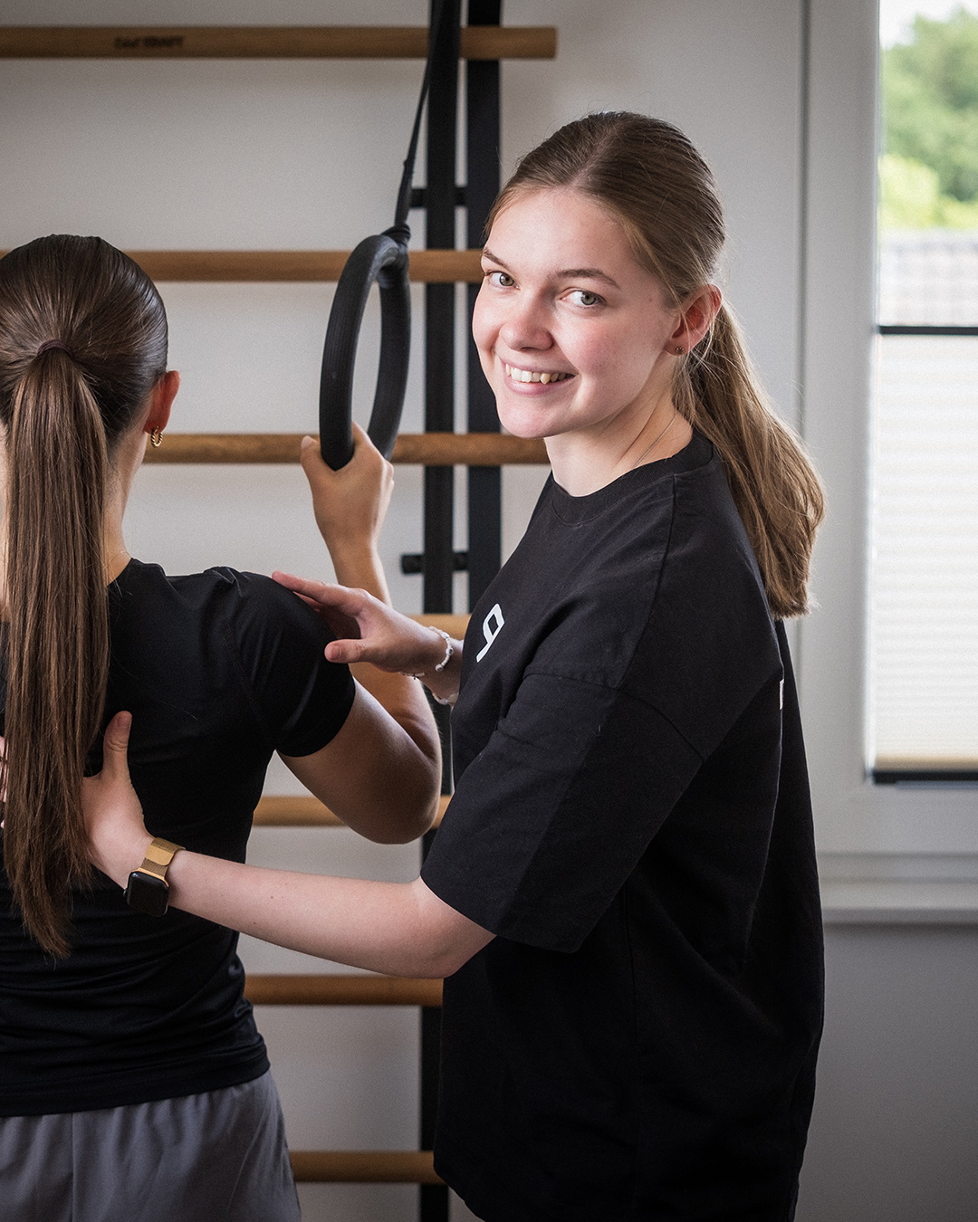 Julia, Physiotherapeutin (Hover)