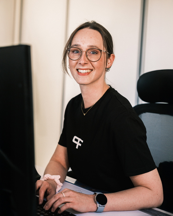 Eva, Praxisassistenz (Hover)