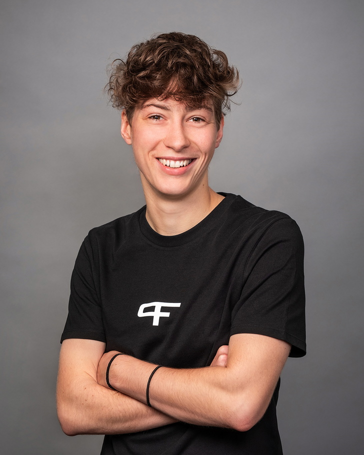 Corinna, Sporttherapeutin