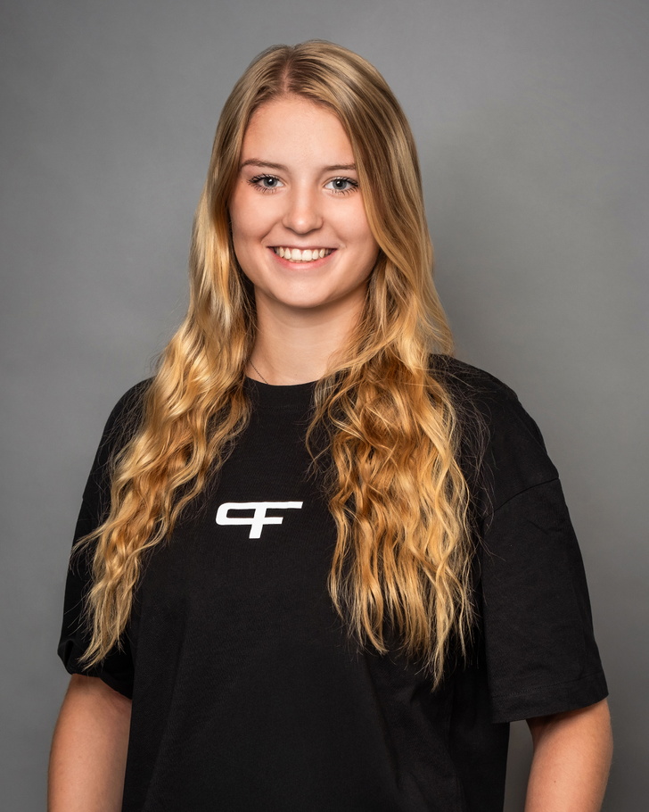 Noelle, Servicekraft